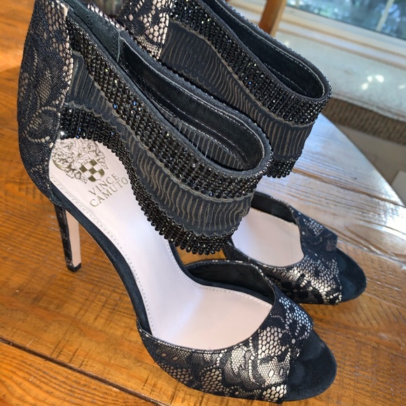 Vince Camuto Black Heel - Picture 1 of 7